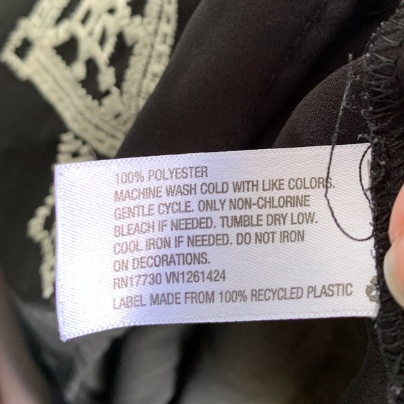 Xhilaration Embroidered High Low Swing Top - Picture 5 of 5